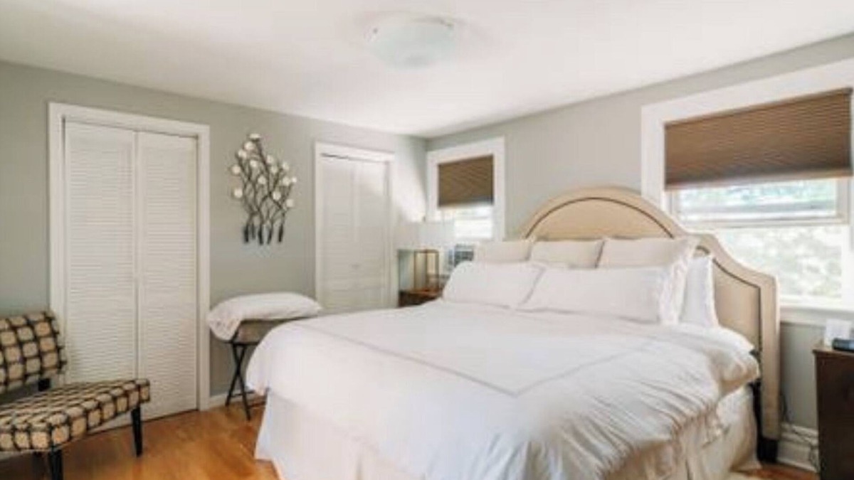 Ampere Apartment | Charming Travel Nest