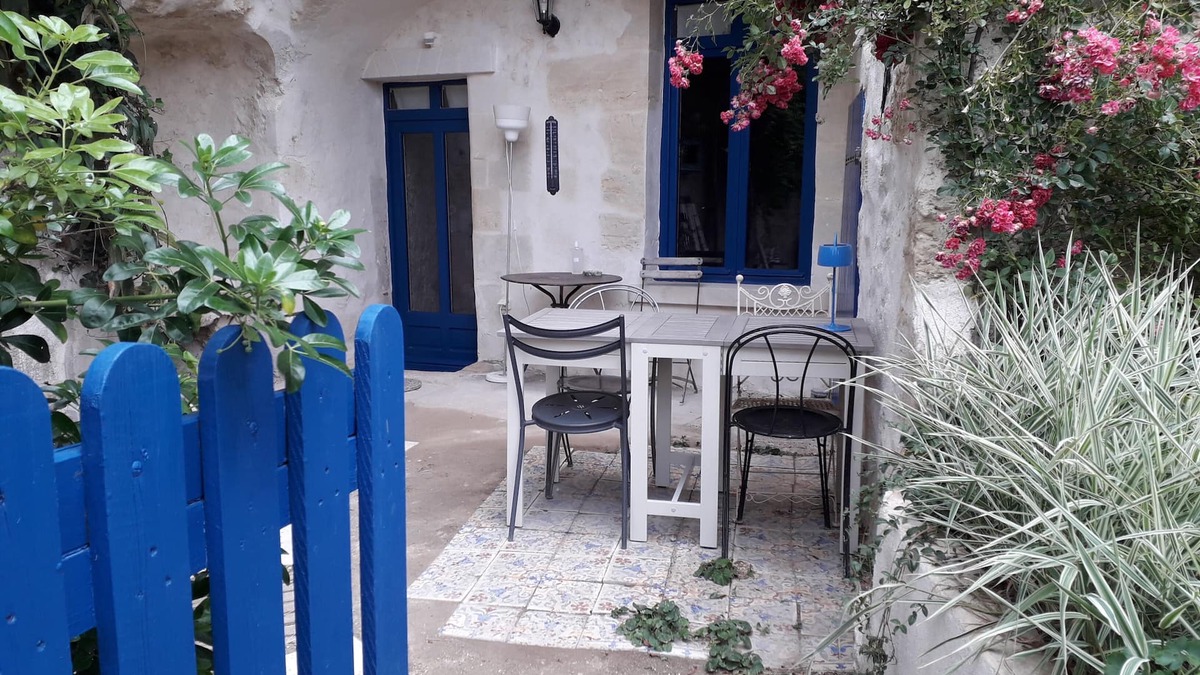 Amboise Cottage | Charming troglodyte loft at the foot of Château d'Amboise
