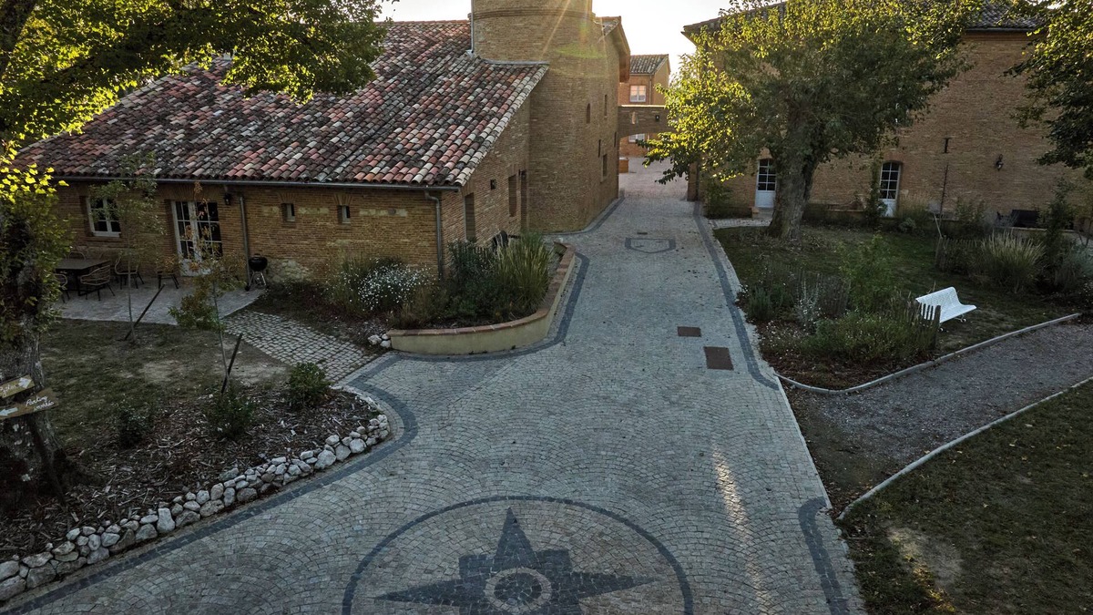 Roquemaure House | Charming Tuscany Occitan Deumeure