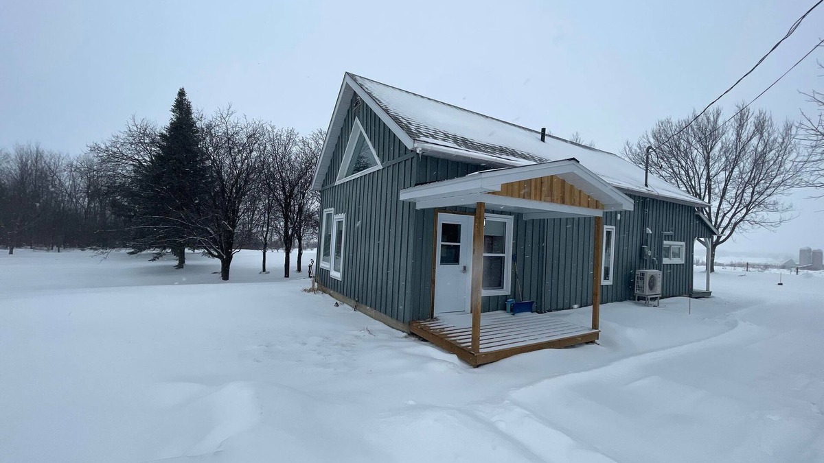 Saint-Chrysostome Ski Chalet | Charming two story retreat situated in the beautiful Haut St-Laurent. n