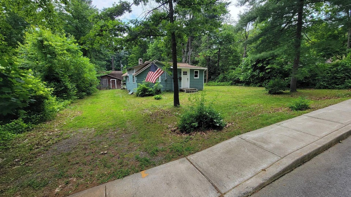 Lake George Cottage | Charming Updated Village Cottage
