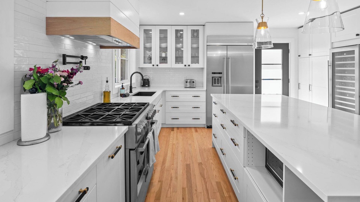 Gonzales House | Charming Urban Retreat