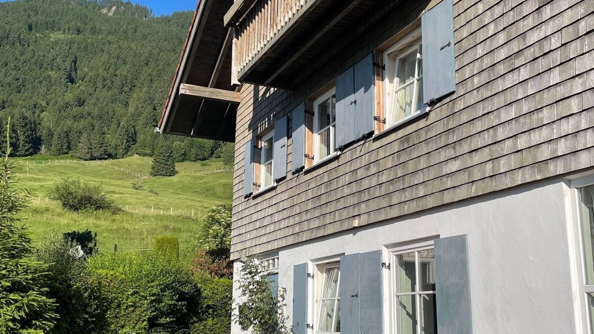 Oberstdorf House | Charming vacation home Oberstdorf/Allgäu (max 8 persons) 4 bedrooms, 2 bathrooms