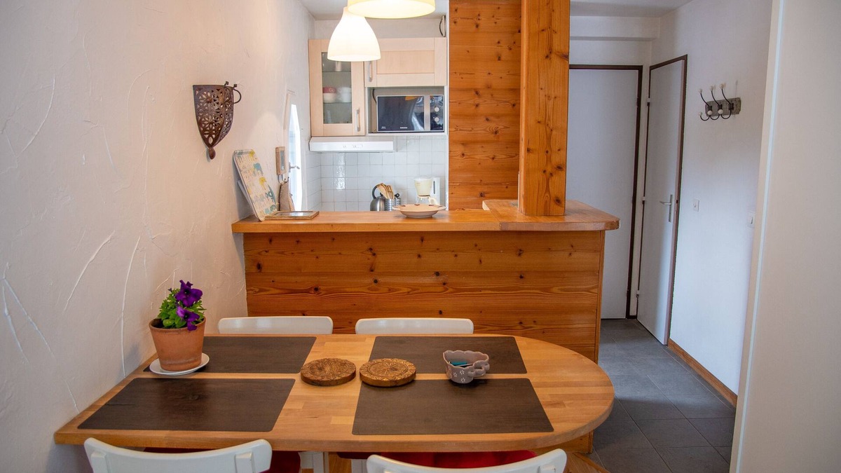 Chamonix City Centre Apartment | Charming very bright apartment in the heart of Chamonix