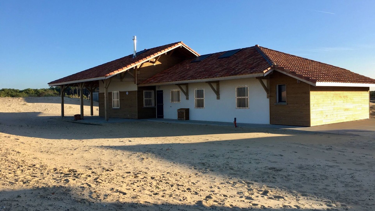 Saint-Girons Plage House | CHARMING VILLA "LES CHARDONS BLEUS" - EXCEPTIONAL LOCATION ON DUNE.