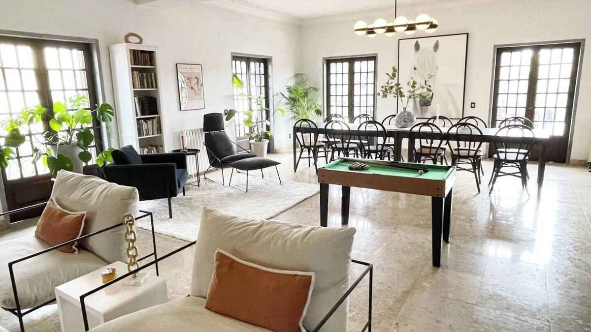 Funchalinho Villa | Charming Villa between Lisbon and the Beach, with headed pool!