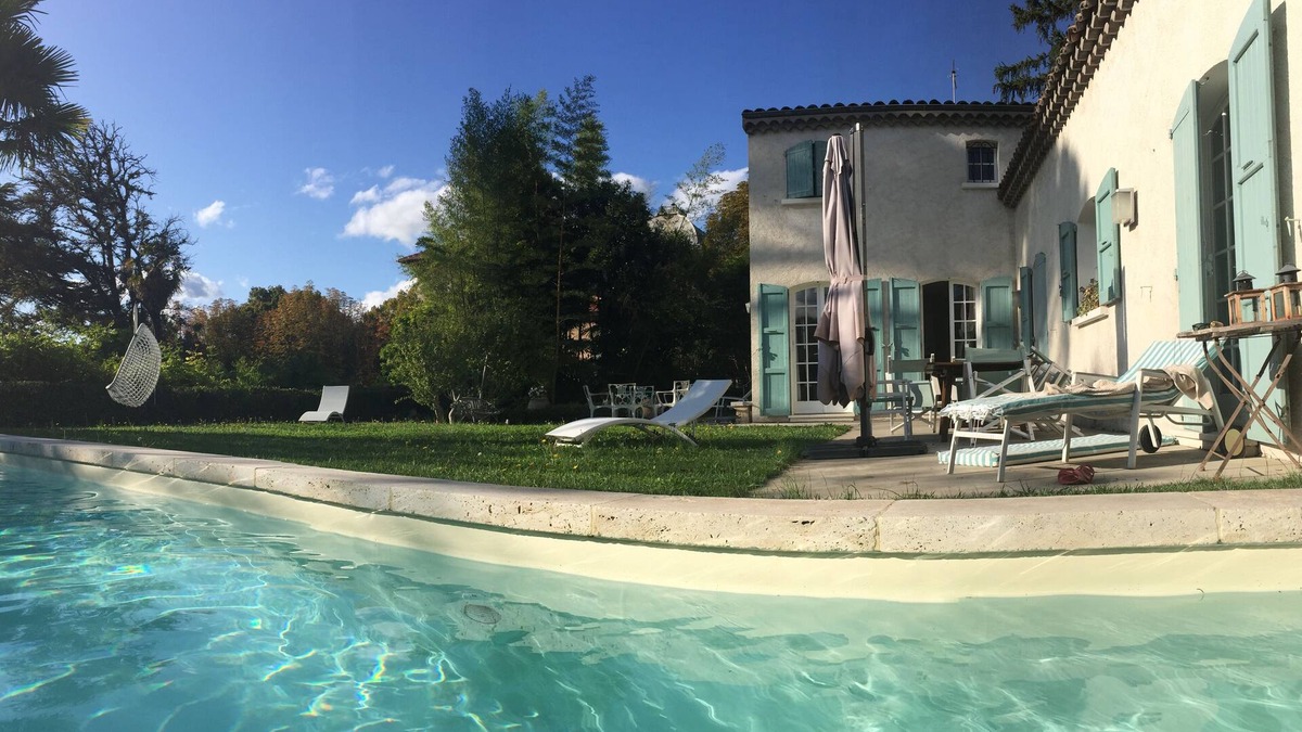 Manosque House | Charming villa, exceptional view over the rooftops of Manosque, heated swimming pool