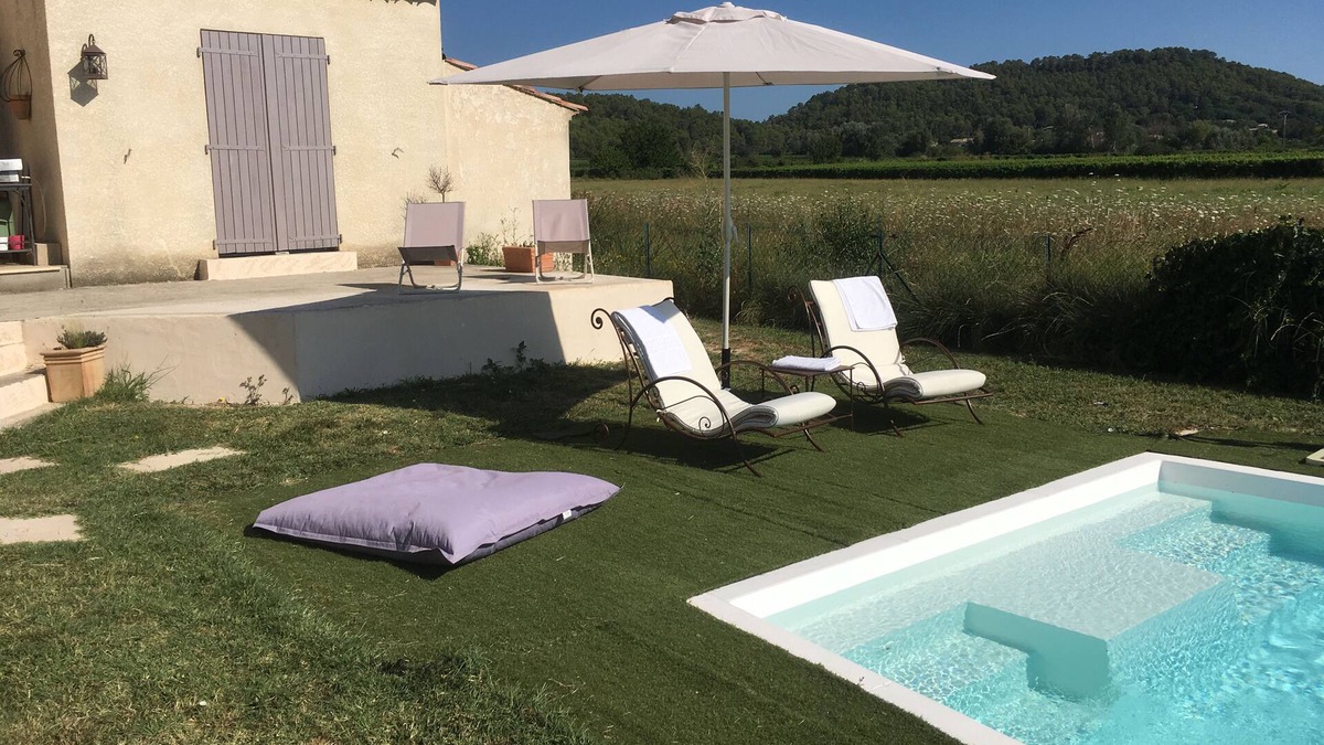 Saint-Clement House | Charming villa in Provencal style