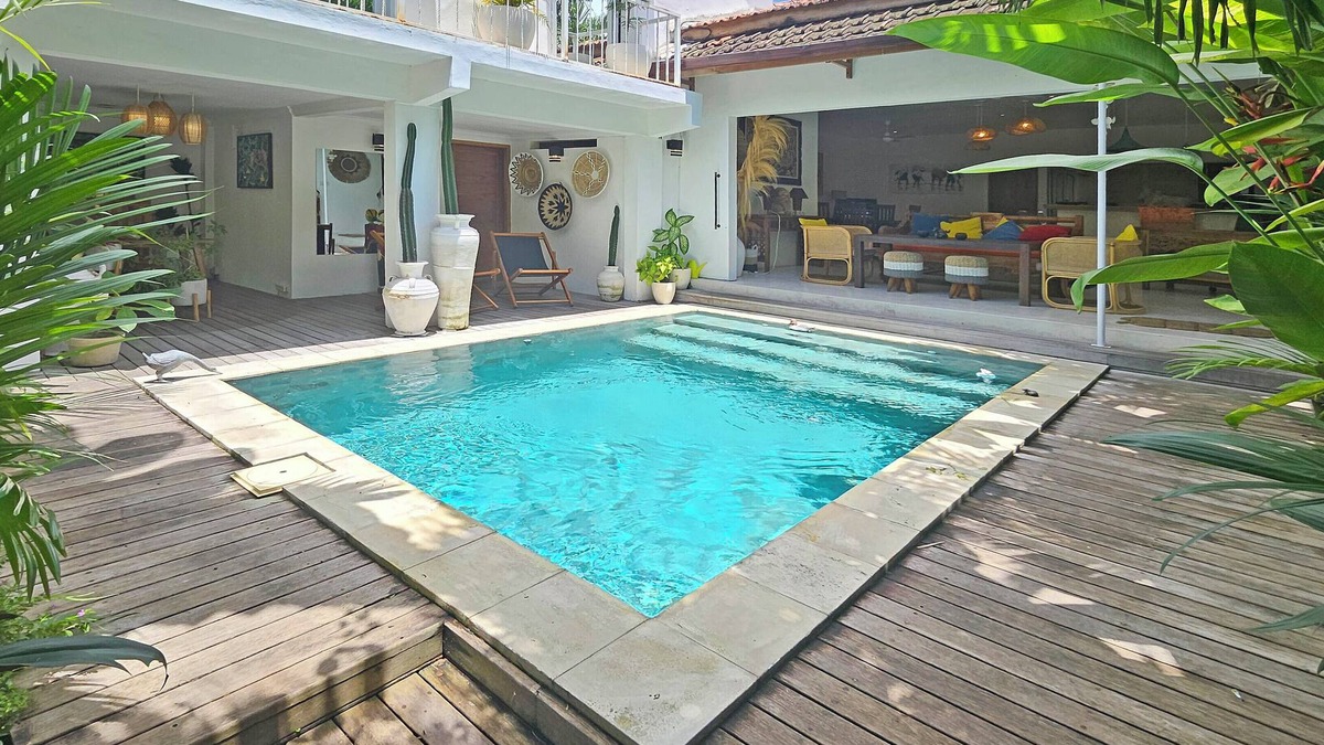 Padonan Villa | CHARMING VILLA JAVANEE IN CANGGU 15 MIN FROM BEACH