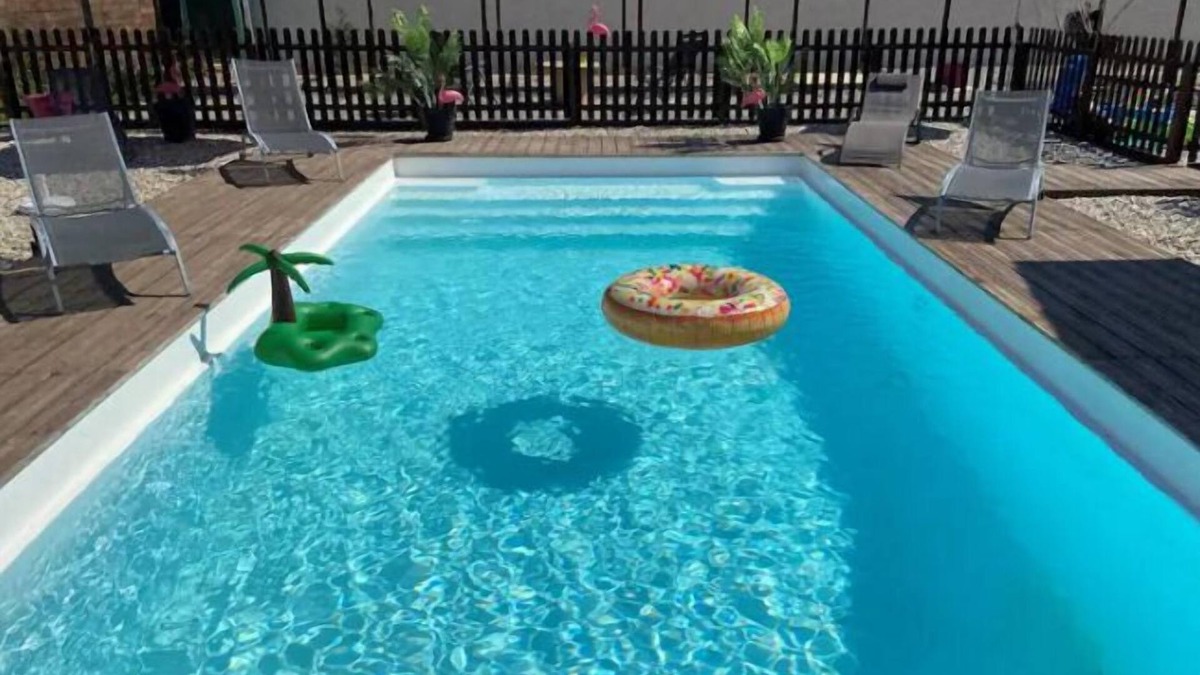 Ruoms Villa | CHARMING VILLA PRIVATE HEATED POOL