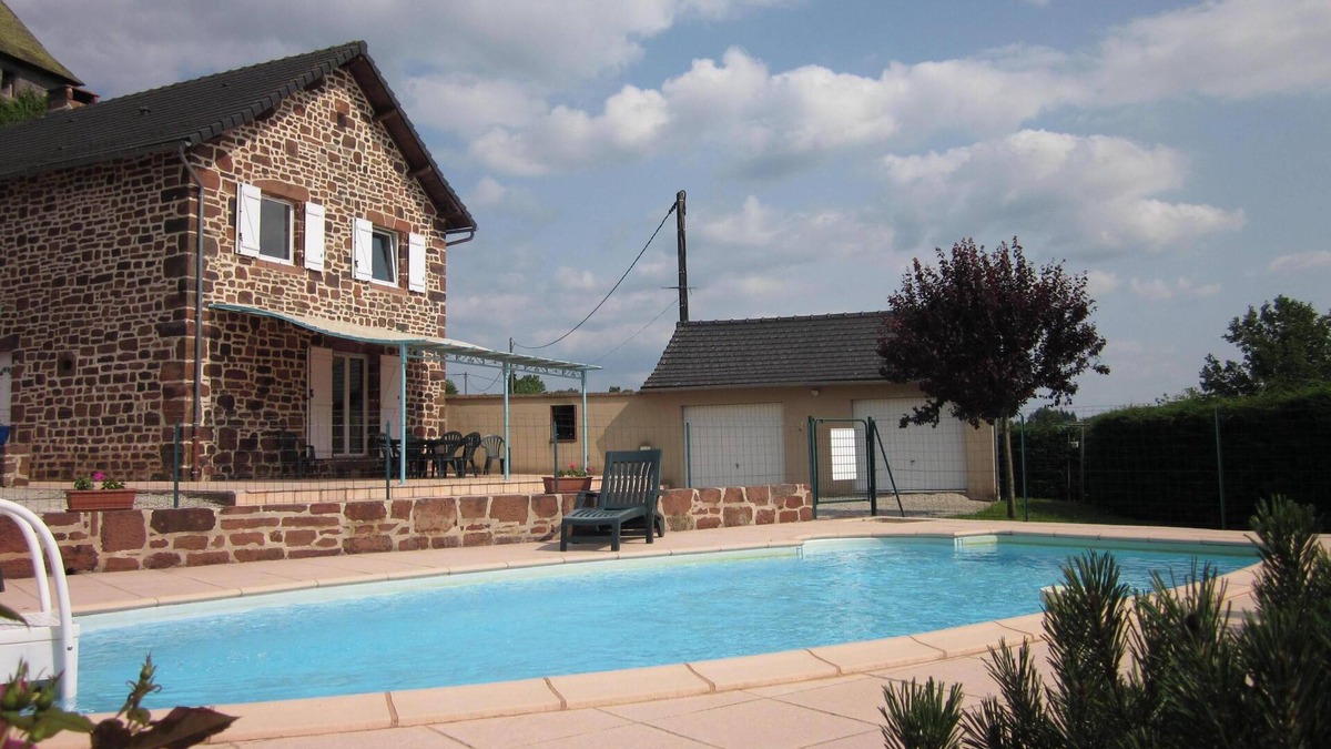Lagleygeolle House | Charming villa with private heated pool, near Lot and Dordogne