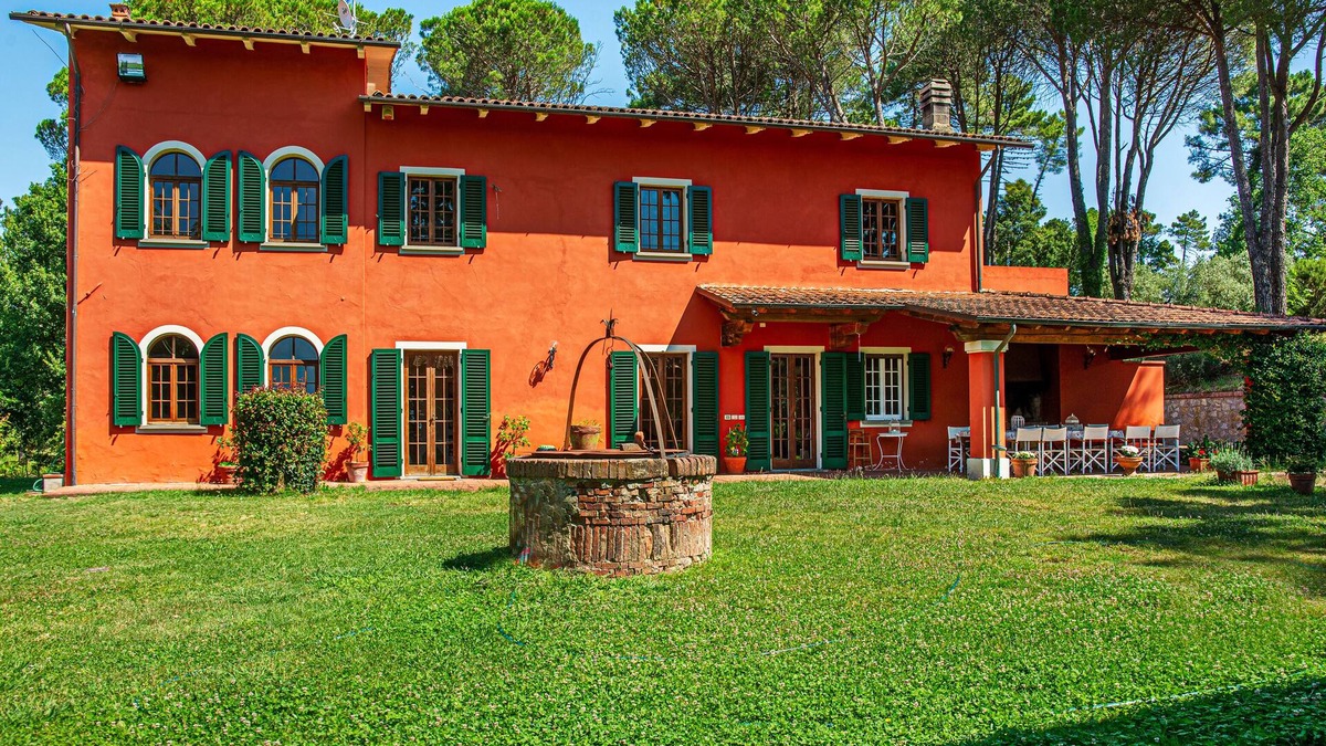 Altopascio House | Charming Villa with private pool between Lucca and Florence