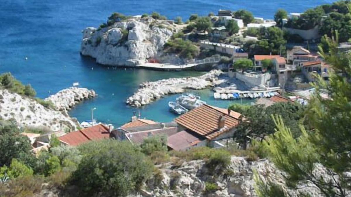 Le Rove Villa | Charming villa with pool between sea and hills