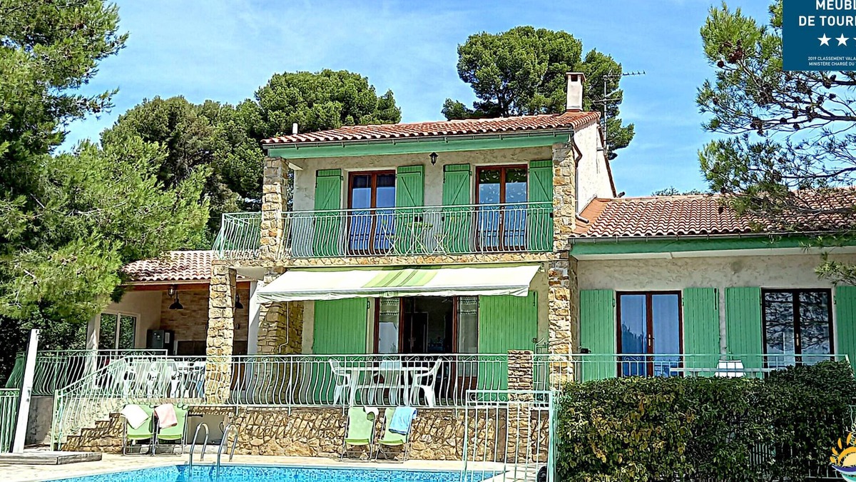 Ceyreste Villa | Charming villa with private pool and summer kitchen ♥ Near Calanques