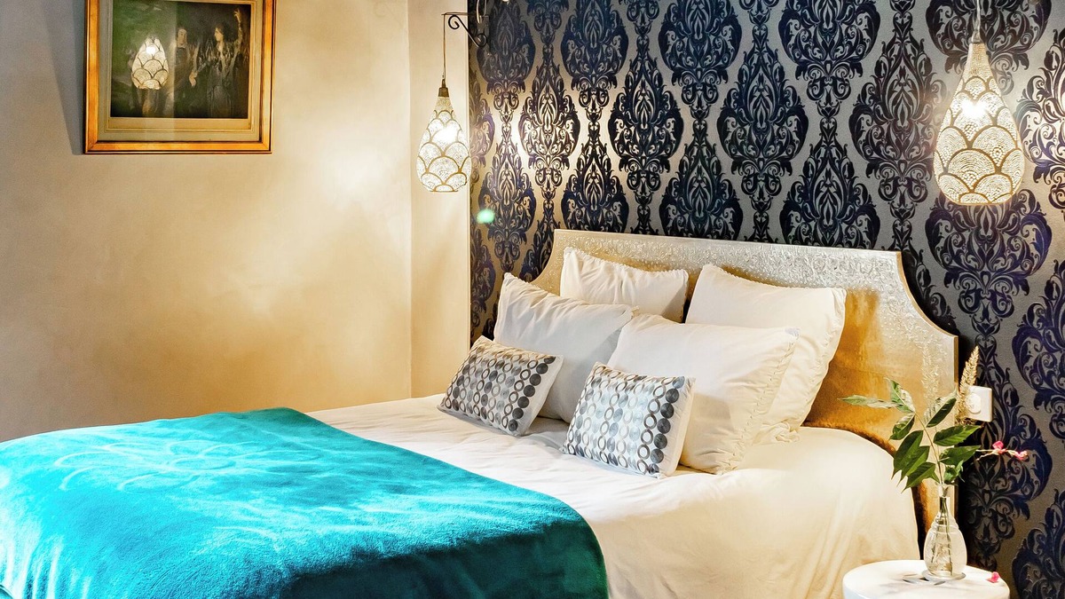 Martel House | Charming village house in the heart of Martel, France's most beautiful village. Batch