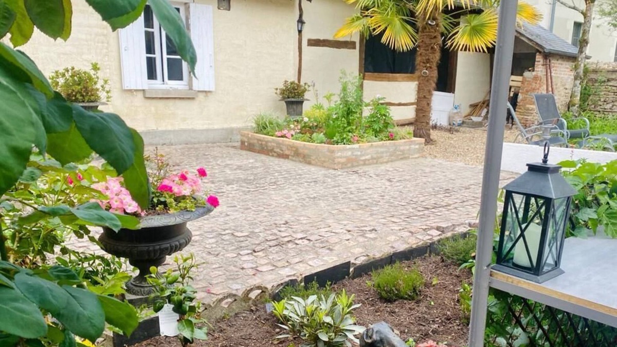 Nancay House | Charming village house with swimming pool in the heart of Sologne
