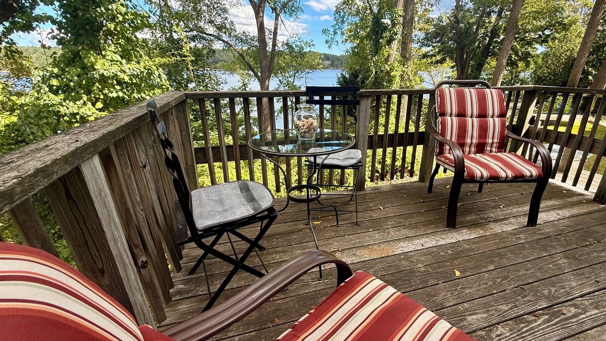 Bath Cottage | Charming Waterfront Cottage on the Kennebec River Walking Distance to Town