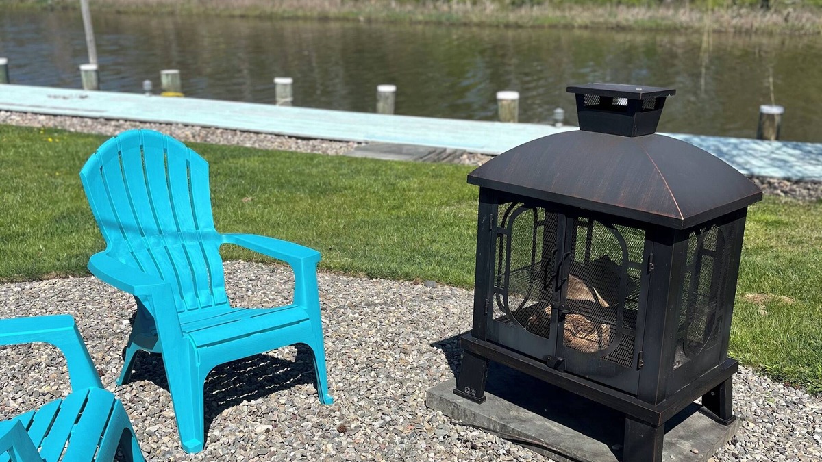North East Cottage | Charming Waterfront Cottage with Private Boat Dock