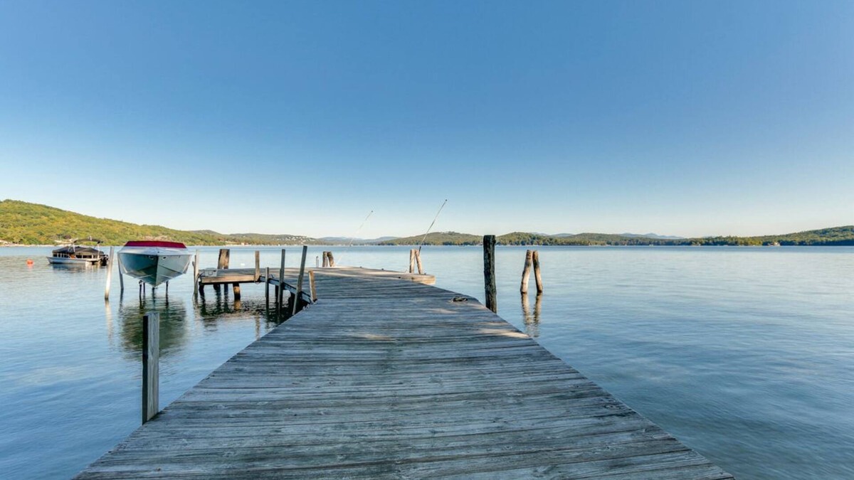 Laconia Cottage | Charming waterfront cottage at Weirs Beach with shared dock and WifI