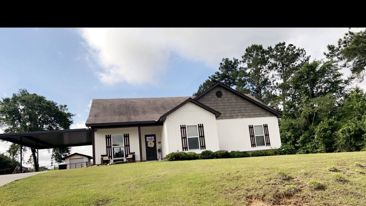 Wetumpka House | Charming Wetumpka home minutes from the lake