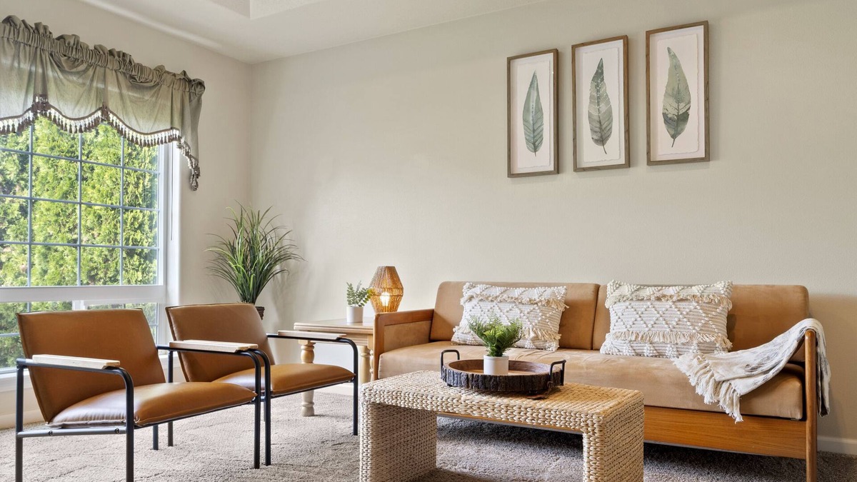 Medford House | Charming white picket fenced home in quiet area