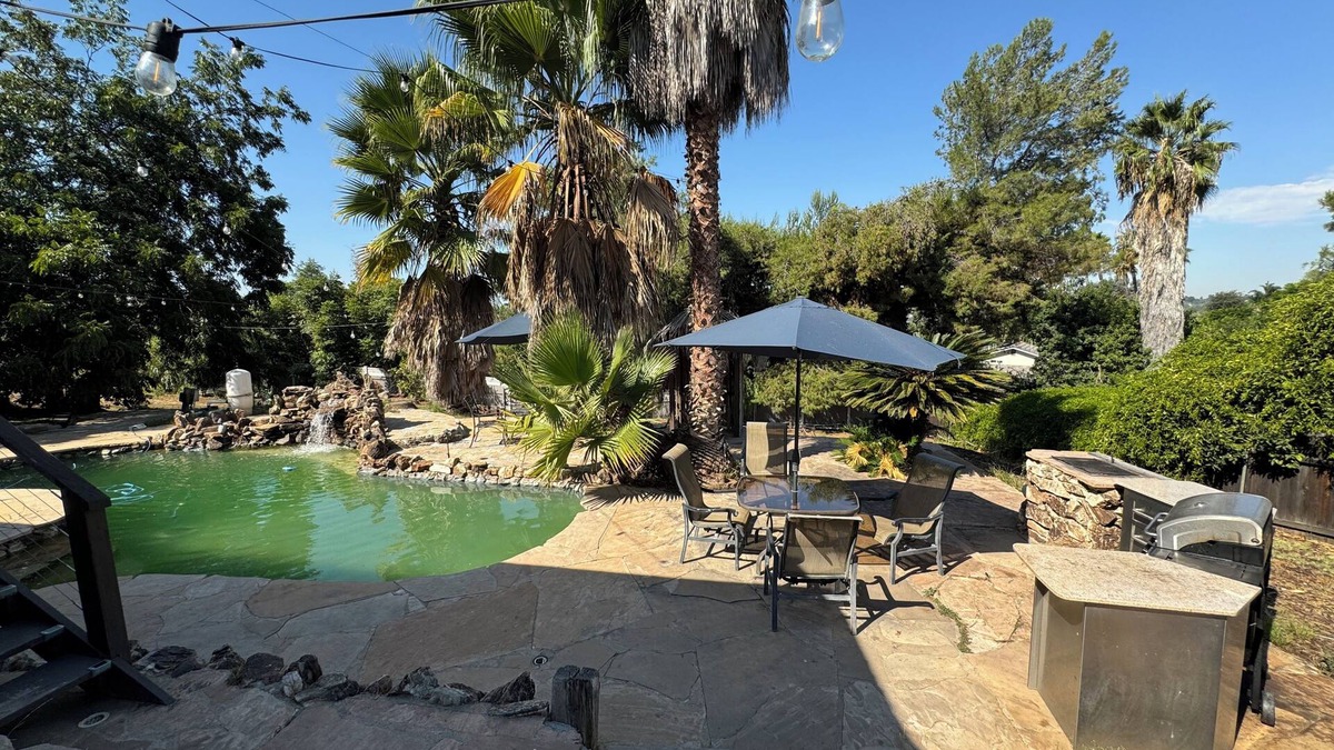Rancho San Diego House | Charming Wood house with pool & basket court