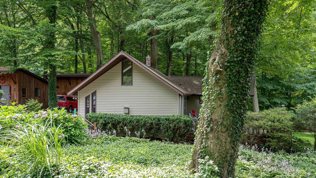 Port Sheldon Township House | Charming Wooded Cottage with Lake Michigan Access!