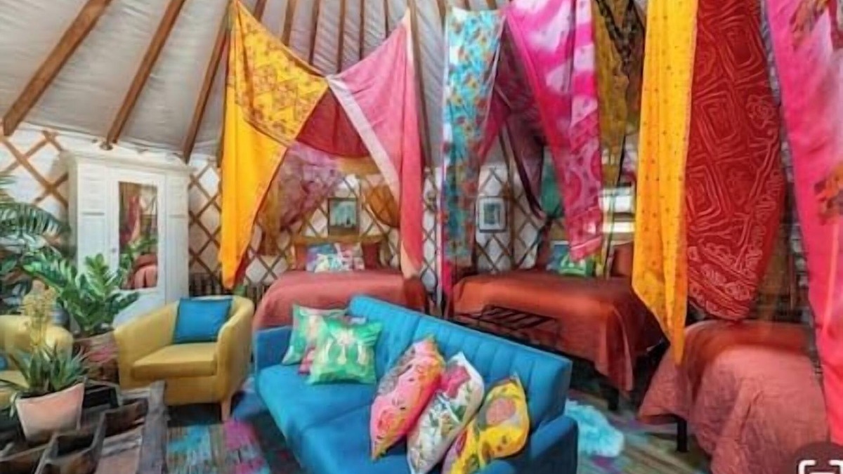 Woodway House | Charming Yurt in Woodway- Mystical Moroccan #5