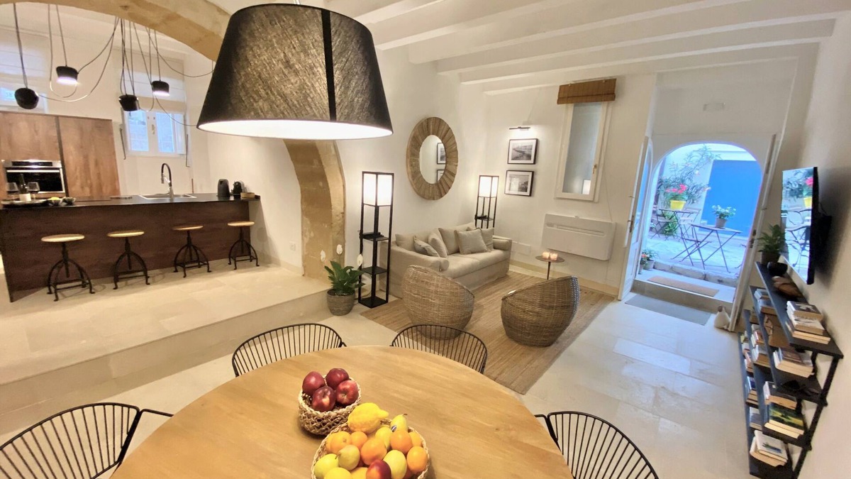 Ortigia House | CharmSuites - charming flat in Ortigia