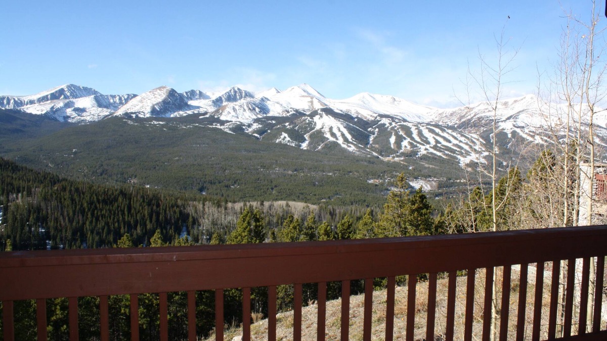 Baldy Mountain House | Charter Ridge #20: Impeccable Views of Breckenridge- Scenic Private Hot Tub