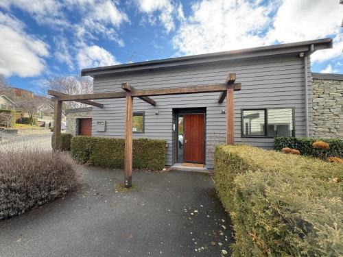 Arrowtown House | Chartres Retreat