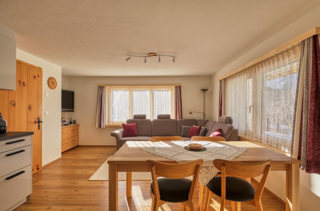 Valsot Apartment | Chasa Plajet