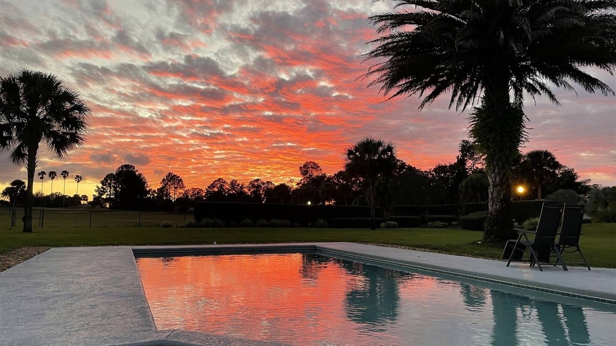 Groveland House | Chasing Buoys at Swiss, Waterski Paradise and Golf Course View, Private Pool/Spa