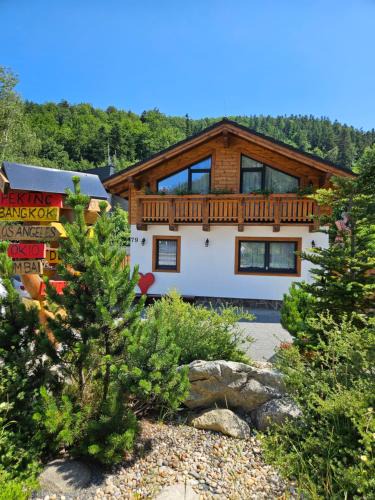 Bystra Ski Chalet | Chata Ďumbier