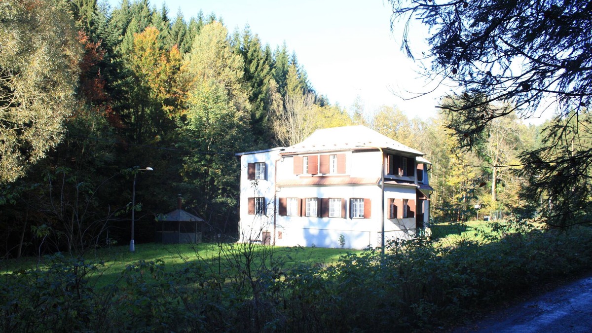 Hranicne Petrovice Cottage | Chata Kyselka, Nr Sternberk, Olomouc region.