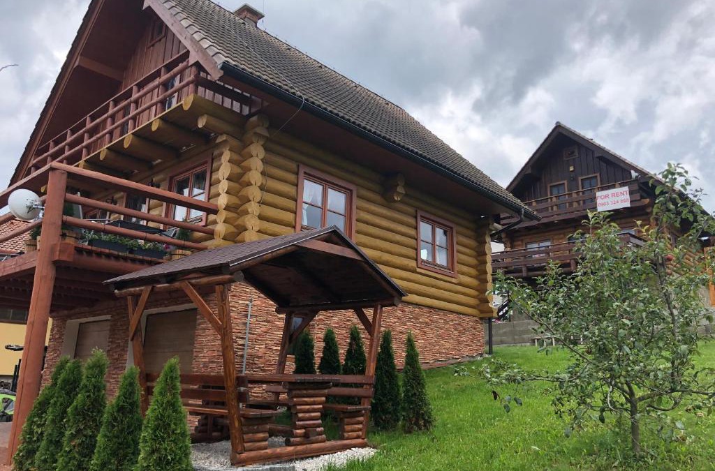 Bobrovnik Ski Chalet | Chata na brehu Liptovskej Mary