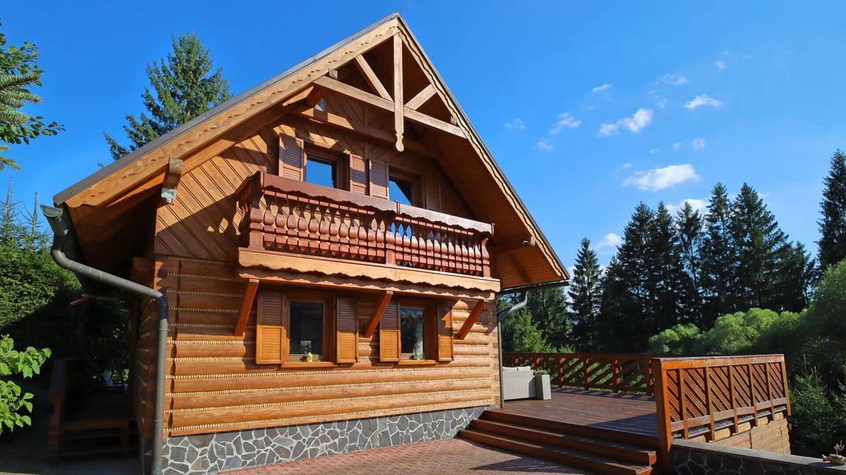 Polgrun House | Chata Olesna is charming country wooden cottage, family friendly with good WiFi.