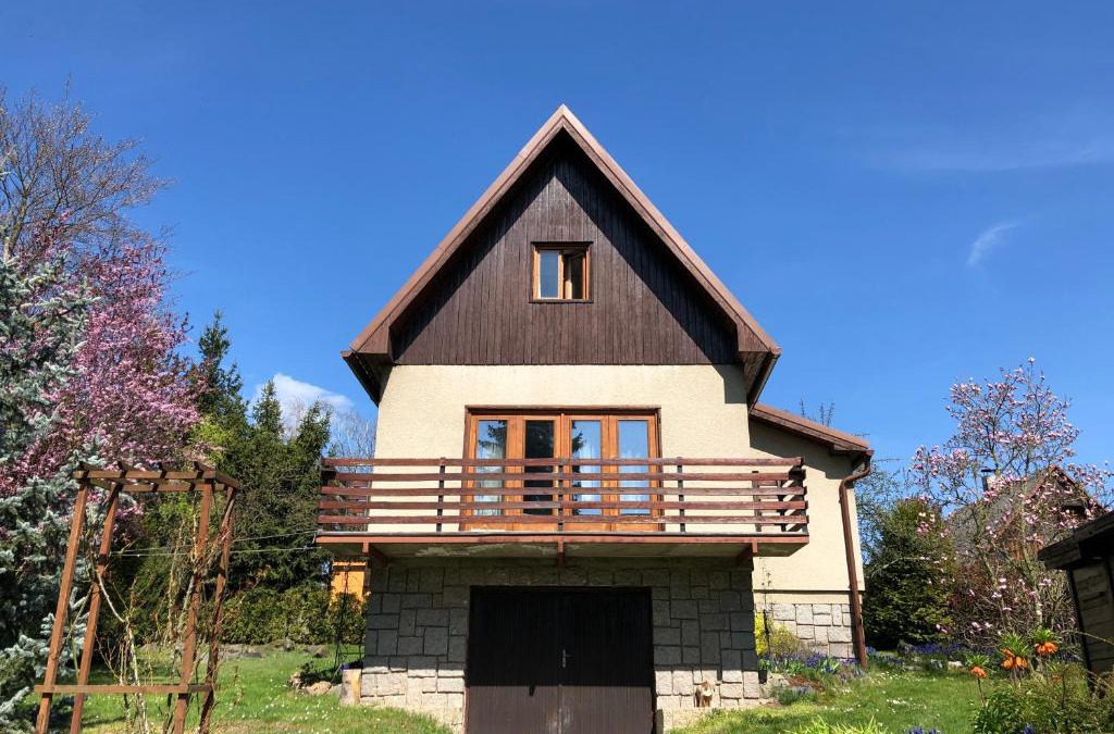 Tynec nad Labem House | Chata se zahradou