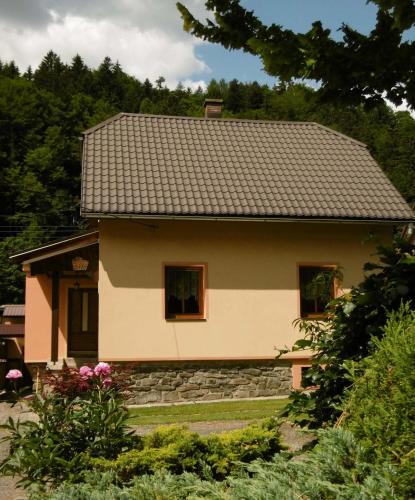 Jindrichov House | Chata u hajného