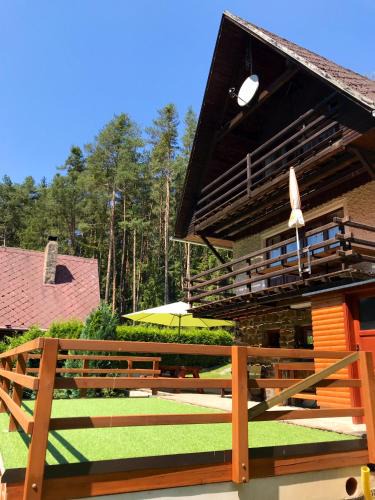 Chrast House | Chata u jezera
