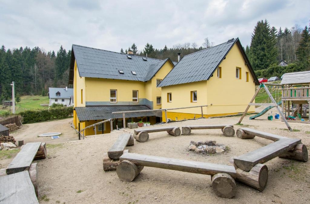 Janov nad Nisou Bed & Breakfast | Chata U Skota
