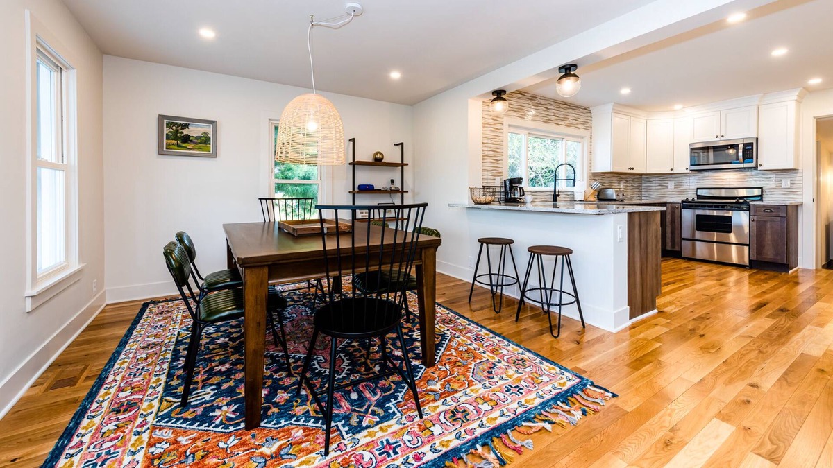 Buchanan House | Chateau five corners