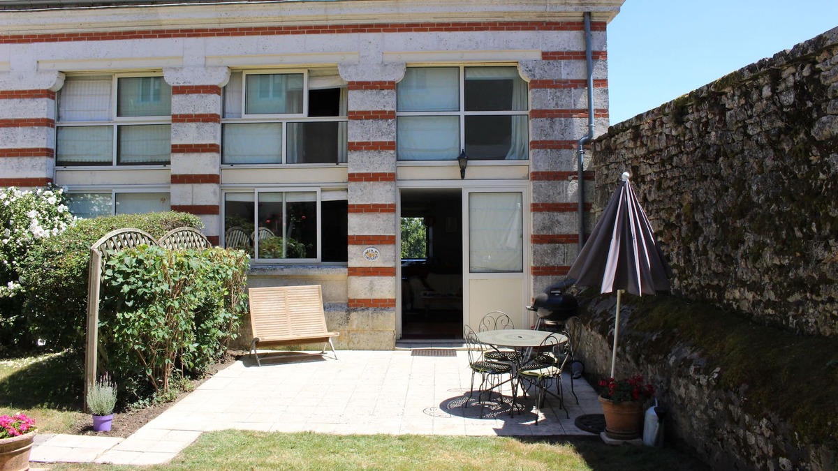 Charras House | Chateau Gite, Charras, Nr. Angouleme, Poitou-Charentes, France