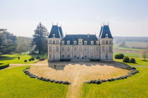 Tierce Bed & Breakfast | Chateau la Bainerie
