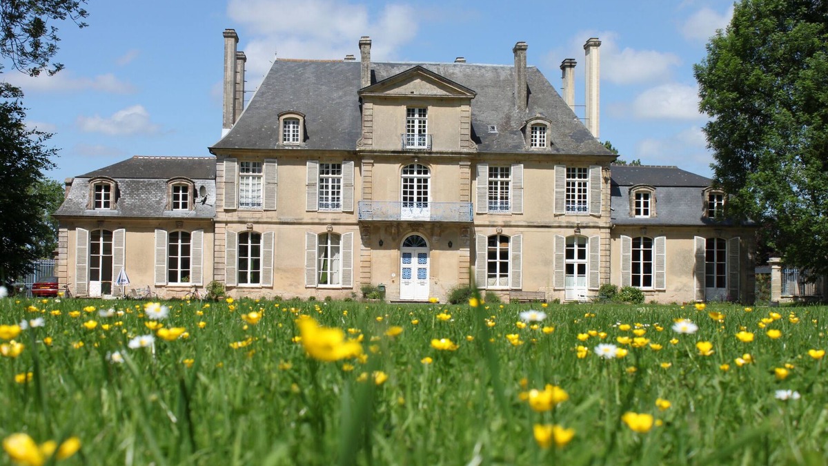 Martragny Cottage | Château Les Rosiers of the cottage