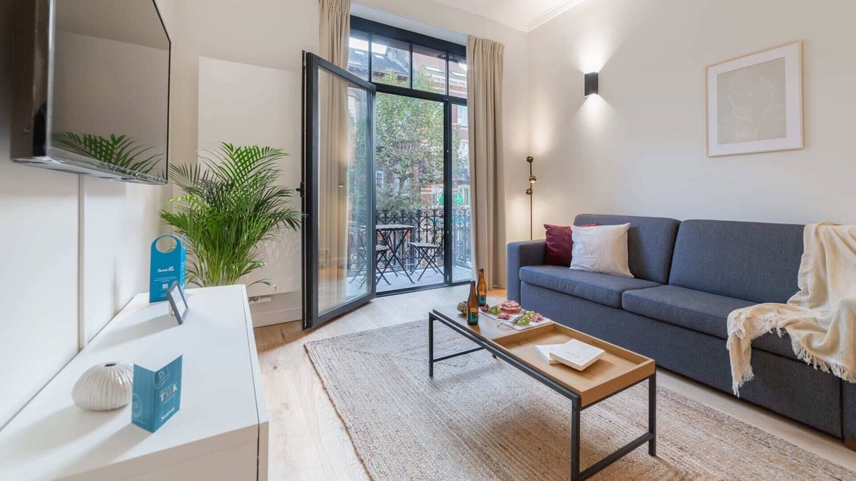Ixelles Apartment | Chatelain III - One Bedroom Apartment, Sleeps 4