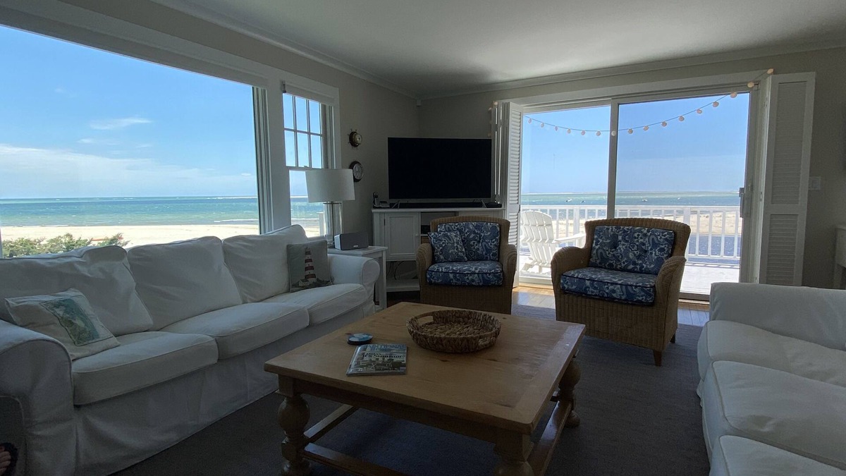 North Chatham House | Chatham's Best Views-Harbor & Atlantic; On the Beach 4 Kayaks, 2 SUP's, 5 chairs