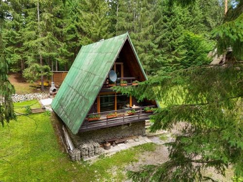 Ruzomberok Ski Chalet | Chatka v lese