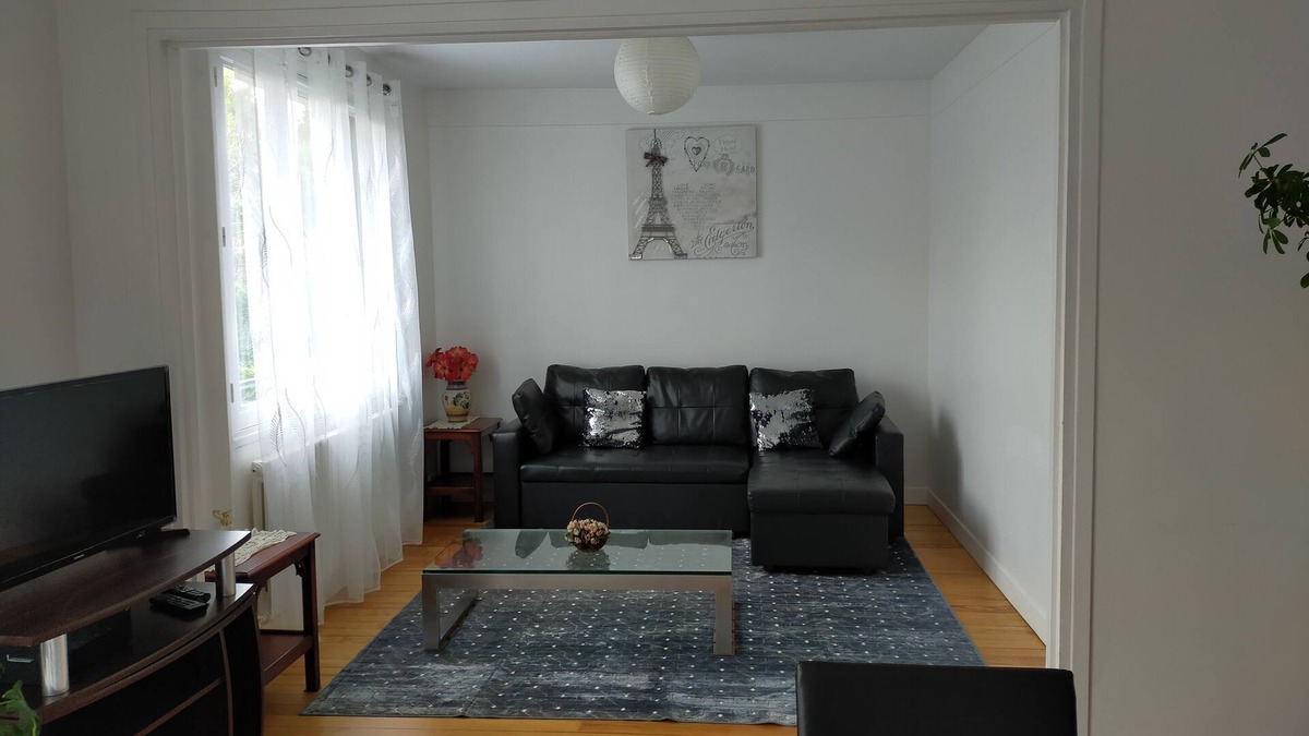 Chatou Apartment | Chatou center - Near Paris - La Défense