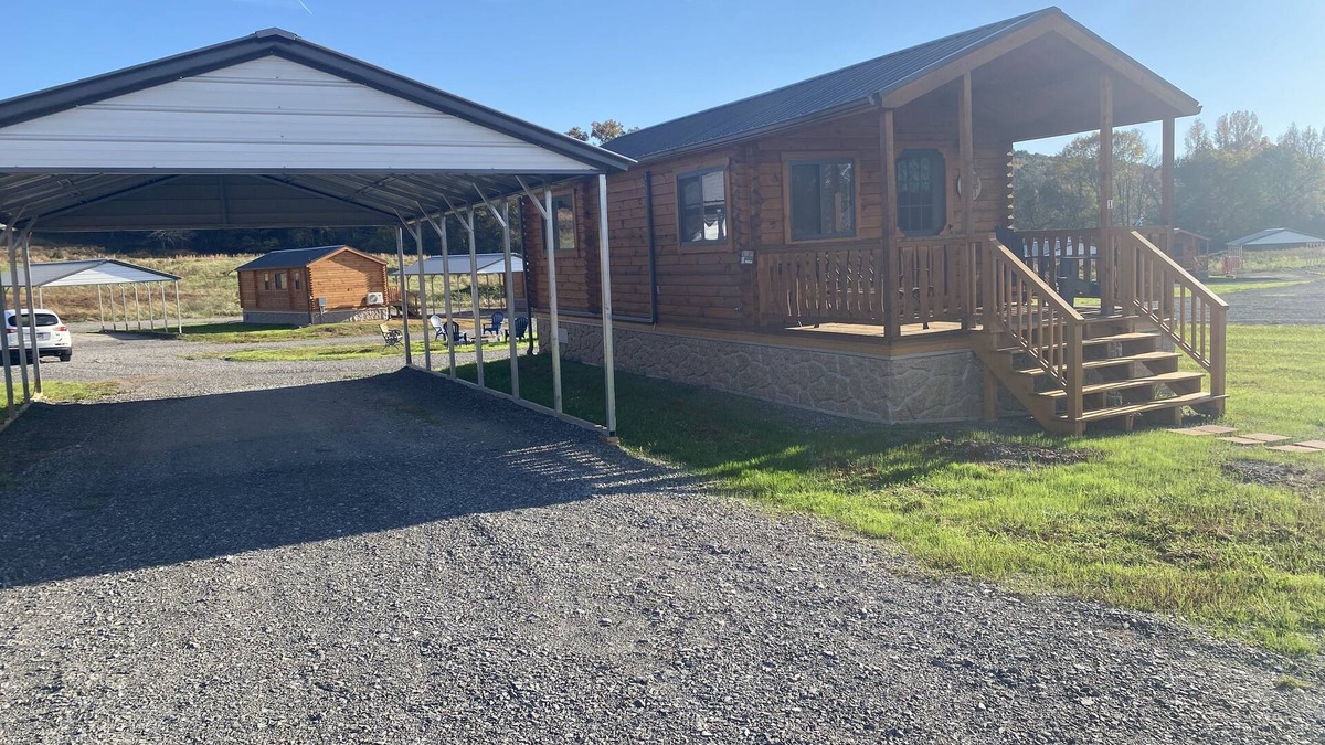 Scottsboro Cabin | CHATTERBAIT CABIN